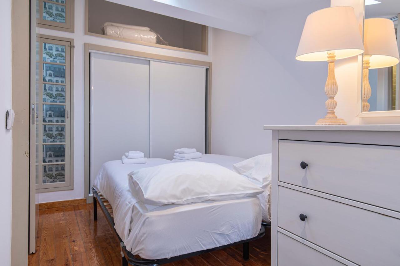 Condessa 2Bdr Duplex By Lovelystay Lisbona Esterno foto