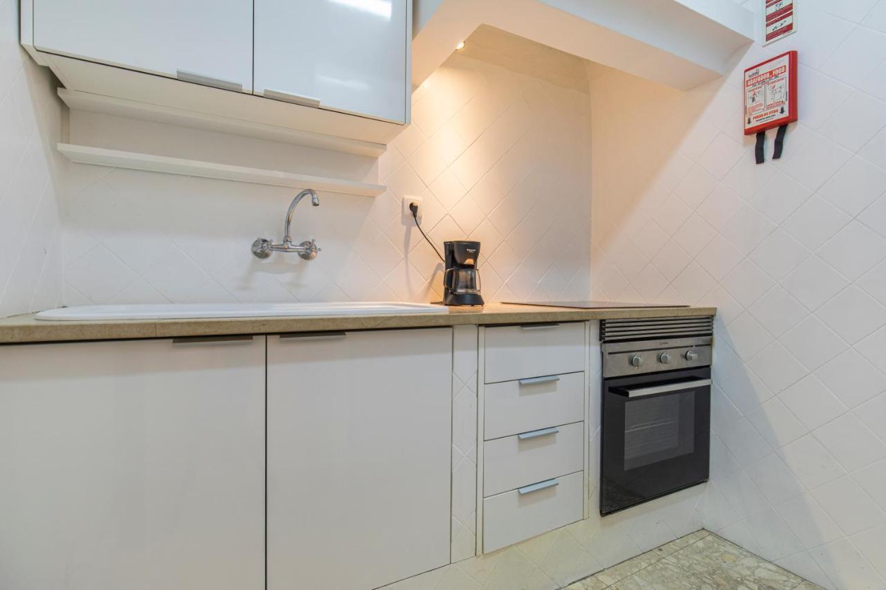 Condessa 2Bdr Duplex By Lovelystay Lisbona Esterno foto
